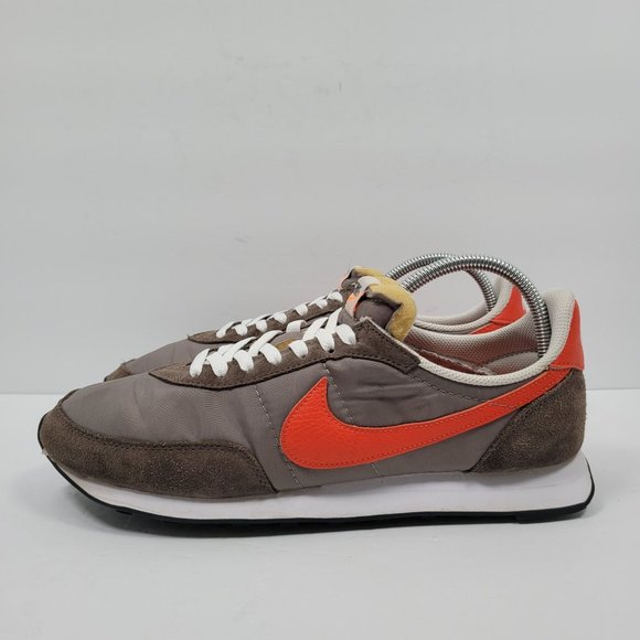 Nike Waffle Trainer 2 Men's Gray Orange Athletic Shoes DH1349-002 US Size 11.5 - Picture 2 of 8